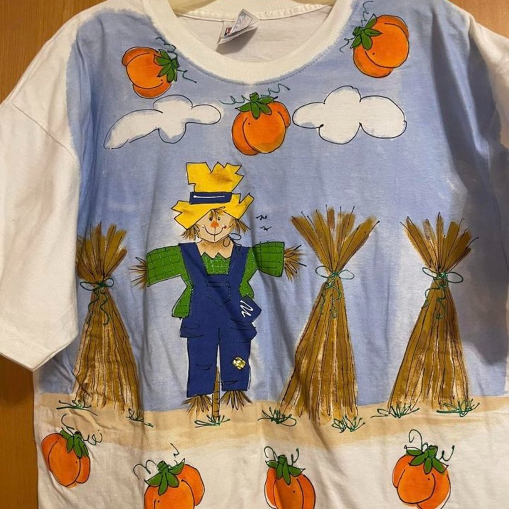 Vintage FALL autumn scarecrow pumpkin tee  New - women’s size L OR XL